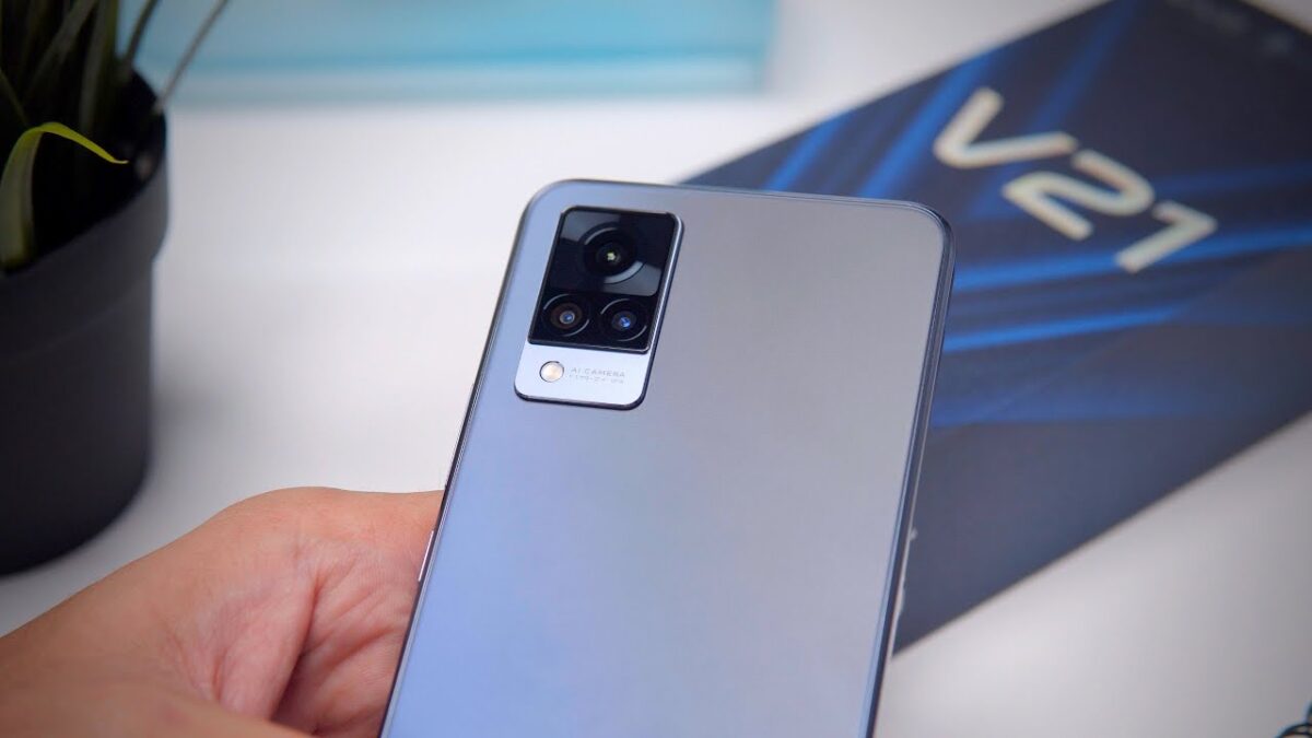 Vivo V21 Price in Pakistan