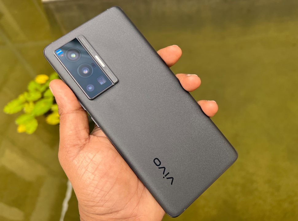 Vivo V70 Price in Pakistan